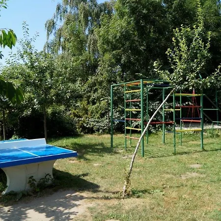 بيت للعطل Ferienhaus Mertinat For Ten